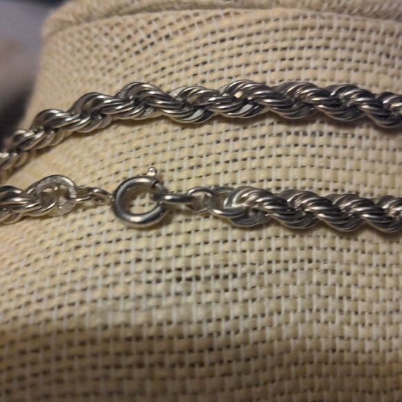 āš¤©āSilverāropeānecklaceš¤©Ā 2āforā$20 - Picture 4 of 4